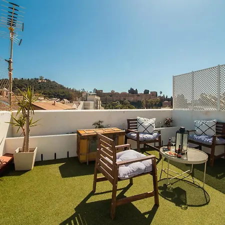 C89 - Luxurious Penthouse With Private Terrace *
