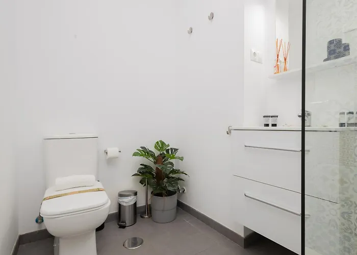 Apartamento C89 Exclusive Views In The Old Town Málaga